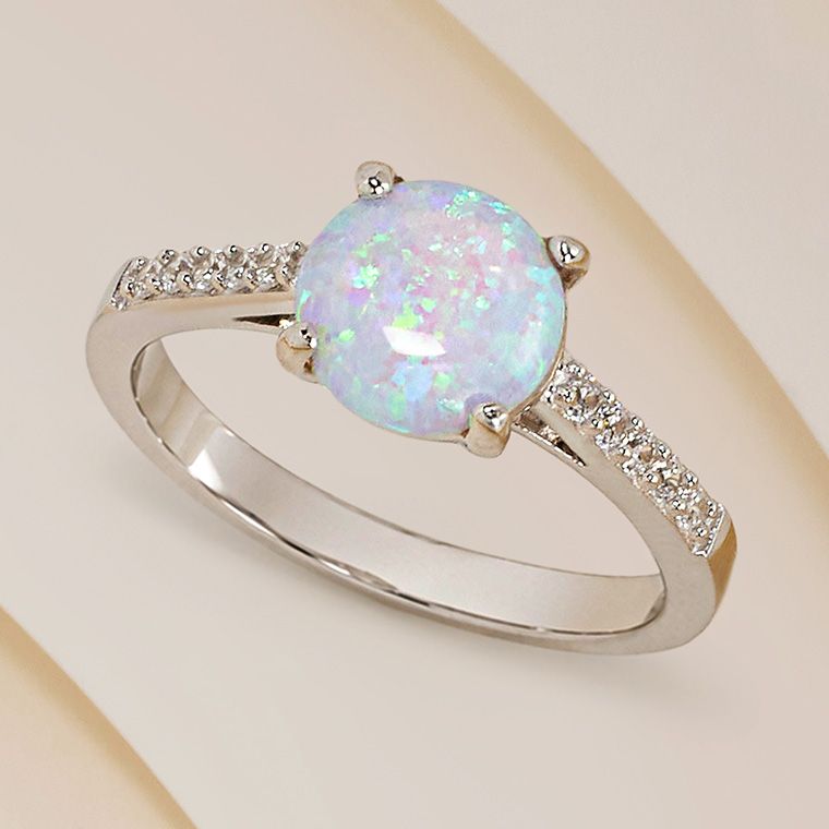 Diamonique offers