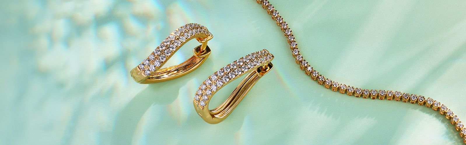 Lab-grown diamonds 