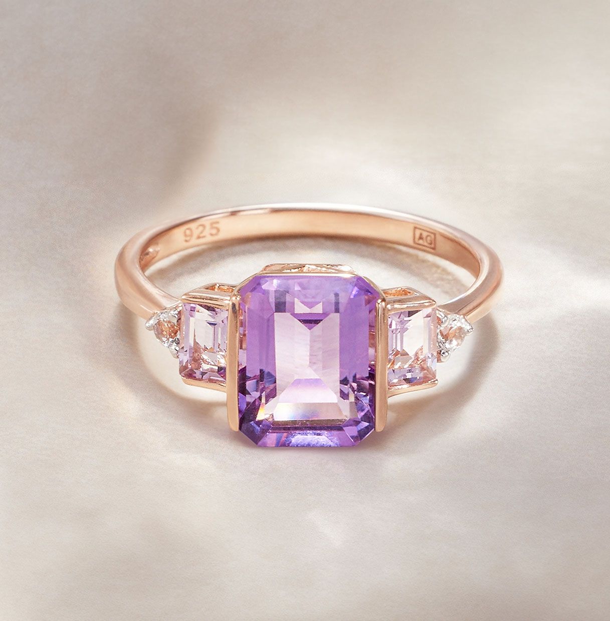 Colourful jewellery