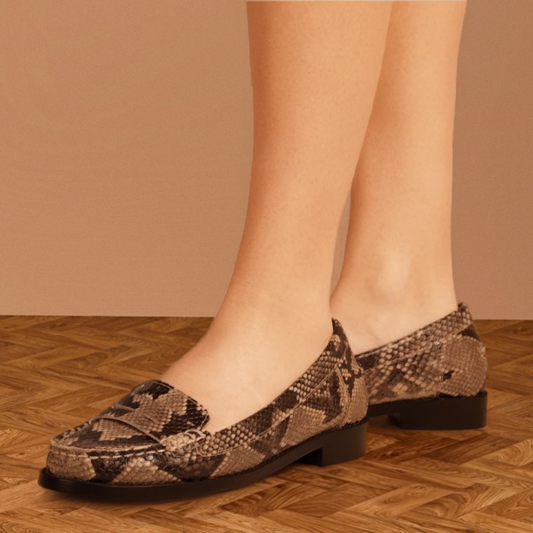 Animal print accessories