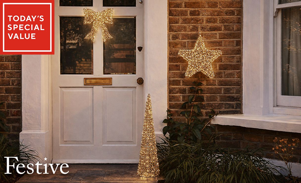 Spread the cost of this Festive Indoor / Outdoor Decoration 4EZ